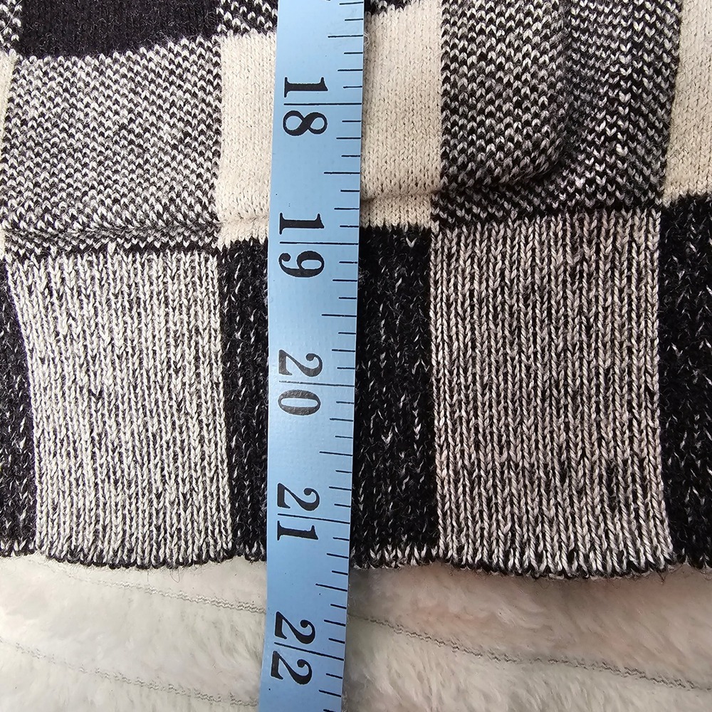 Industry Womens Buffalo Plaid Cardigan Black Cream Wool Blend V-Neck Large - Picture 6 of 12